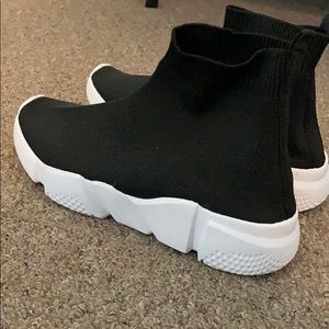 Fashion Nova sneakers - SOLD